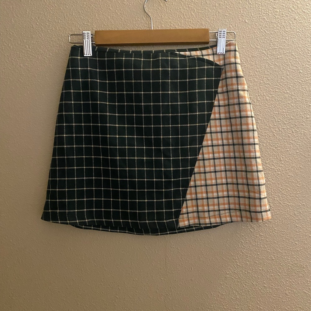 Urban Outfitters Green and Yellow Checkered Mini Skirt